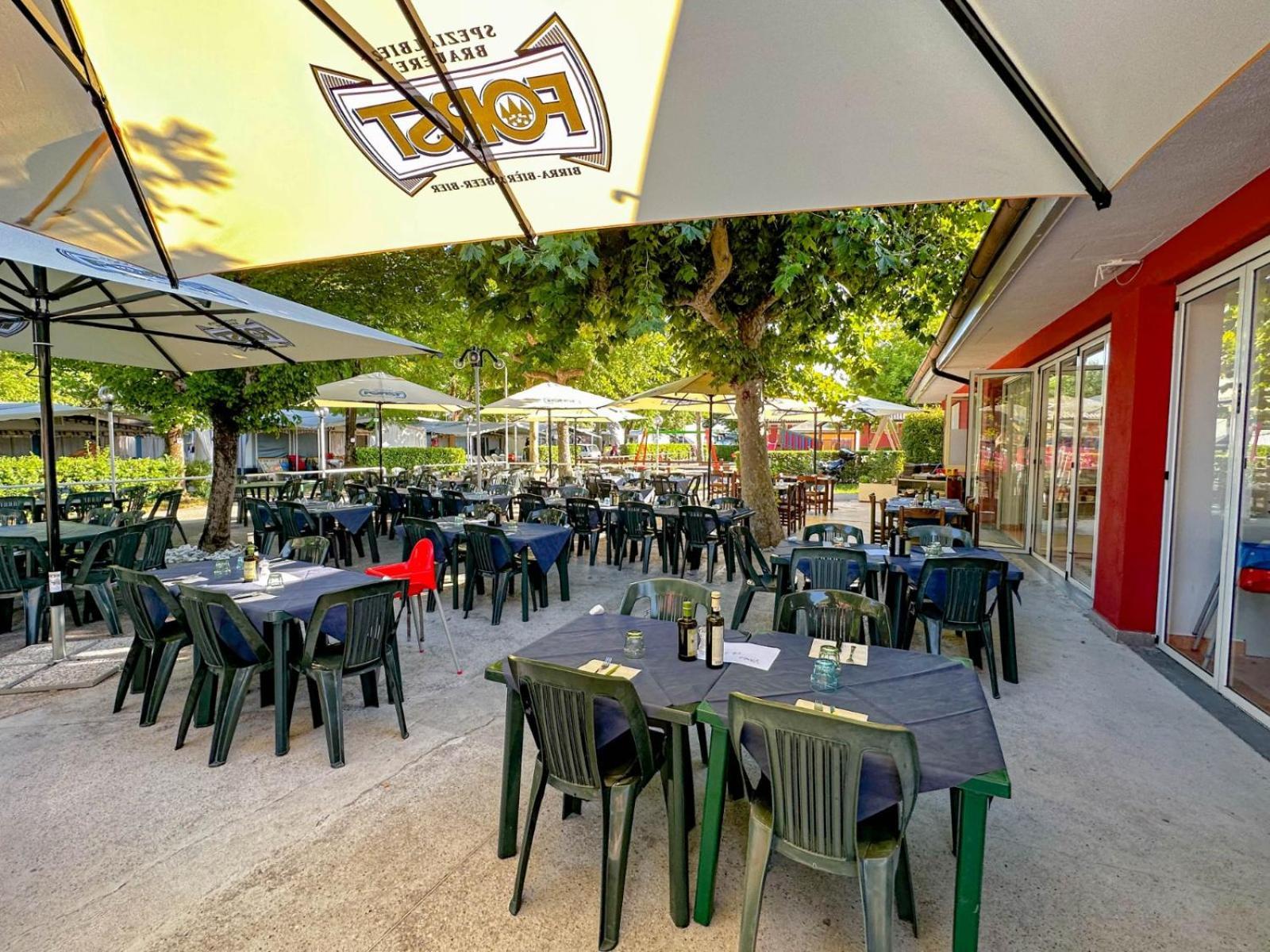 Sereno Camping Holiday Moniga del Garda Exterior photo