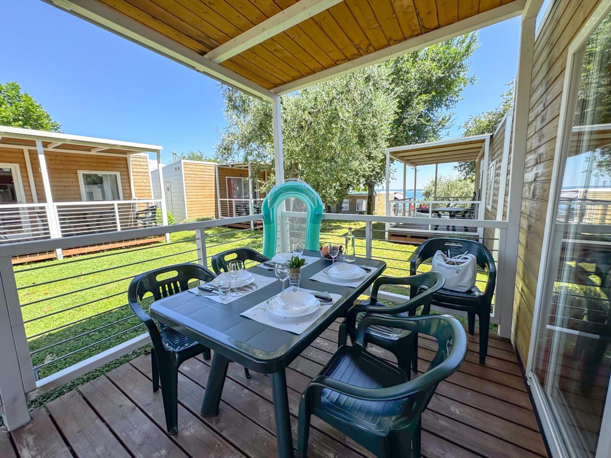Sereno Camping Holiday Moniga del Garda Exterior photo