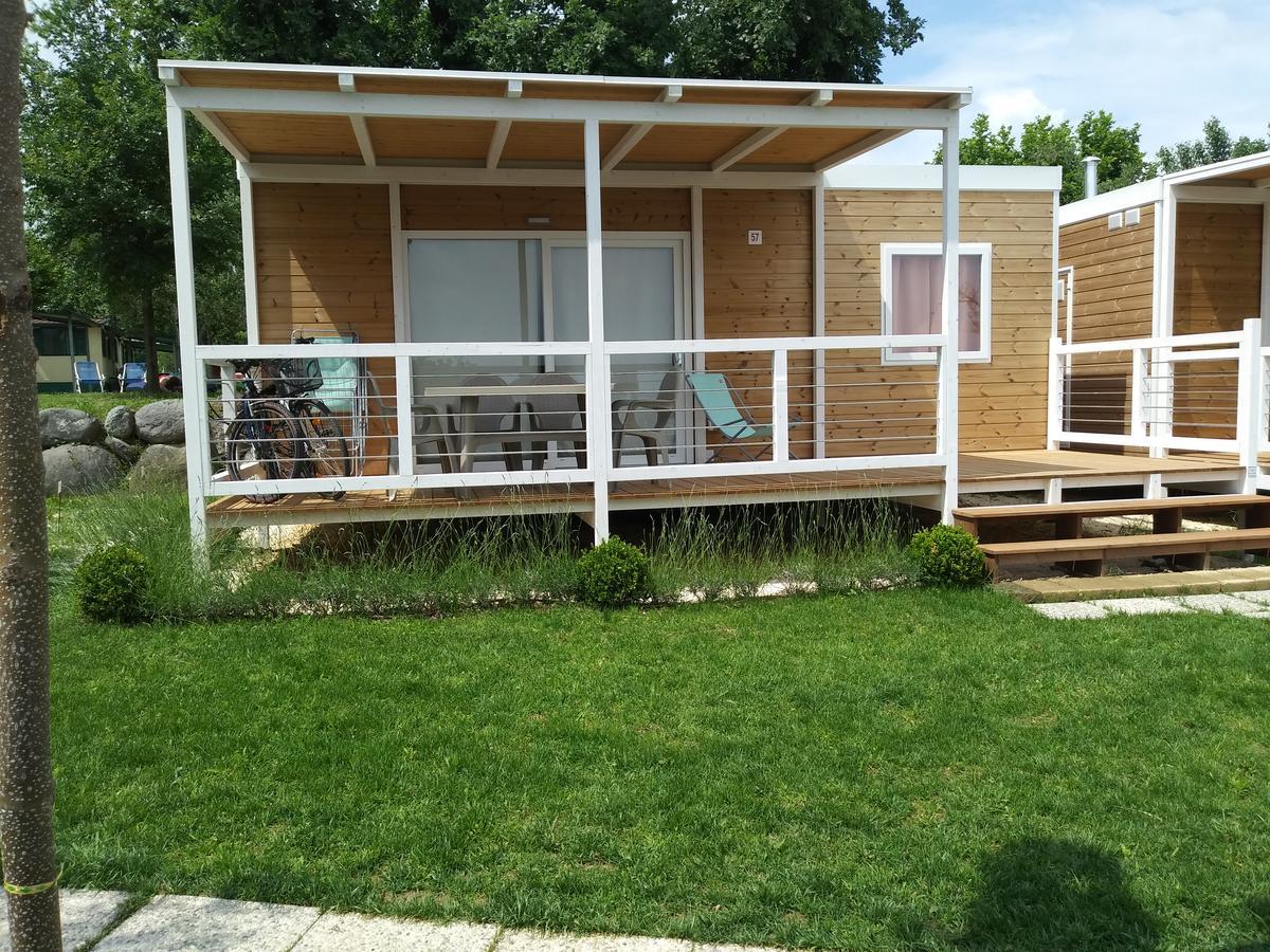 Sereno Camping Holiday Moniga del Garda Exterior photo